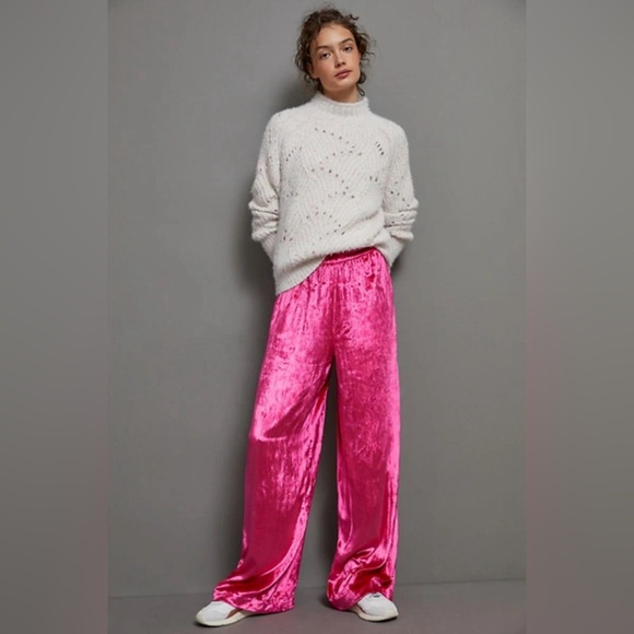 Anthropologie Maeve Anastacia Velvet Wide Leg Pant in Pink (Size M) - Picture 1 of 11